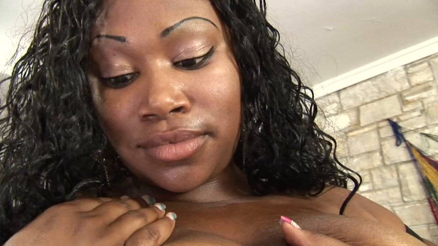 Busty Black Babe Bounces Her Juicy Pussy On A Massive Dick 20 Photos