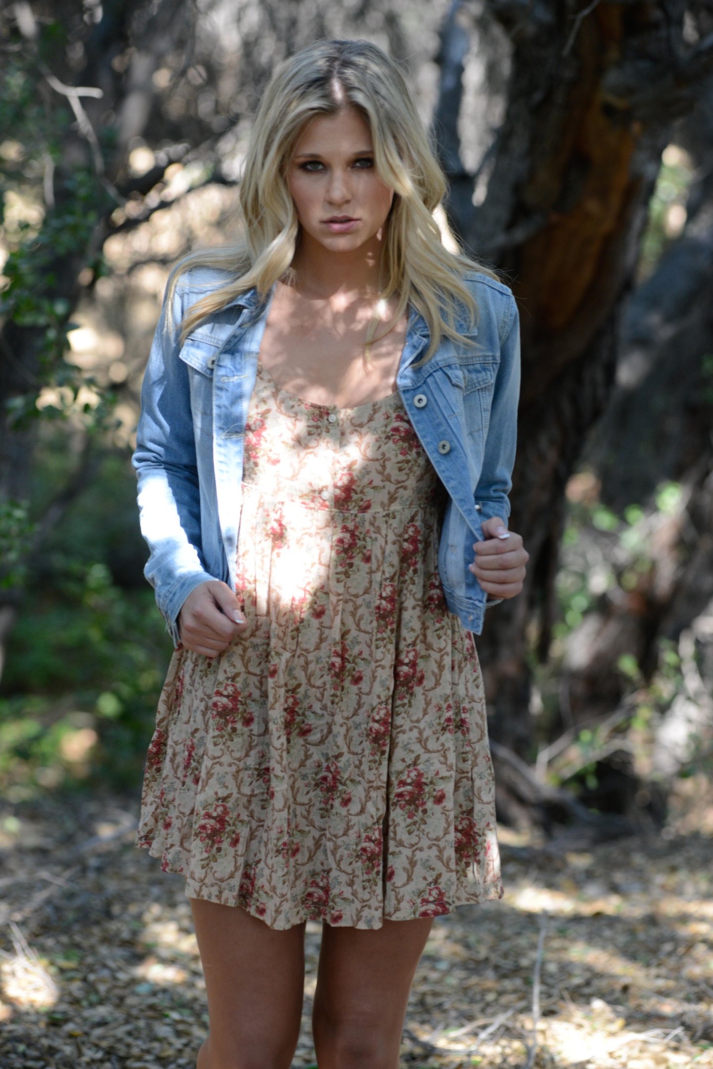 Beautiful Blonde Scarlet Red Masturbates Outdoors And Cums So Hard 103 Photos