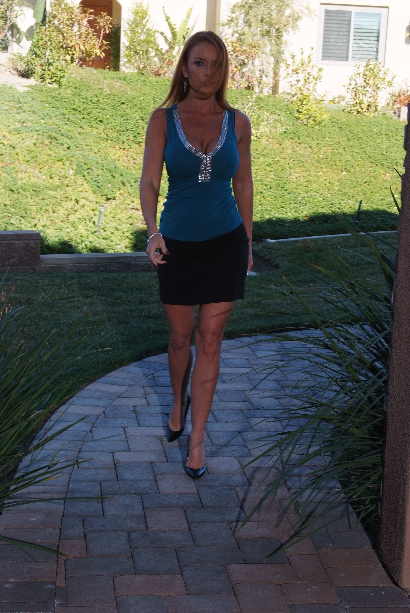 Blonded Milf Gets Black Schlong Plundering Photos