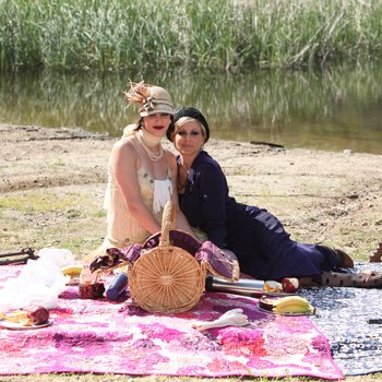 Orgie en plein air de Bobbi Starr, Dylan Ryder, Julia Ann et Natasha Marley