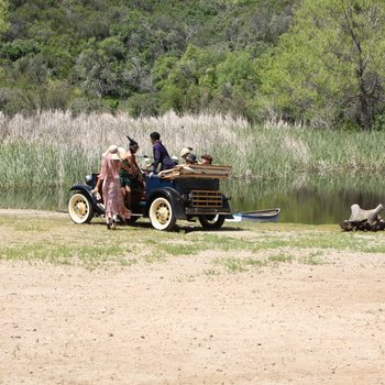 Orgie en plein air de Bobbi Starr, Dylan Ryder, Julia Ann et Natasha Marley